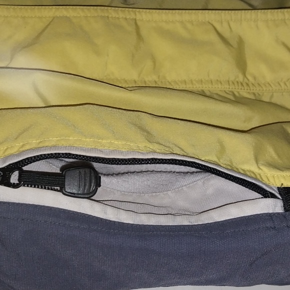 Columbia "Challenge Series" Full Zip Woman's Small Jacket W/ Hood Yellow/Gray - Picture 7 of 11